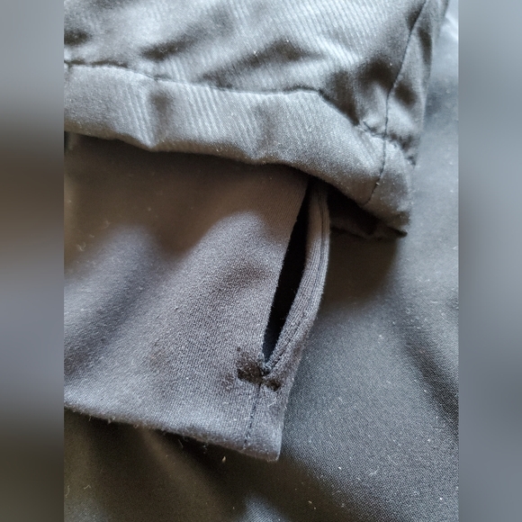 GapFit Puffer Jacket - Picture 8 of 12